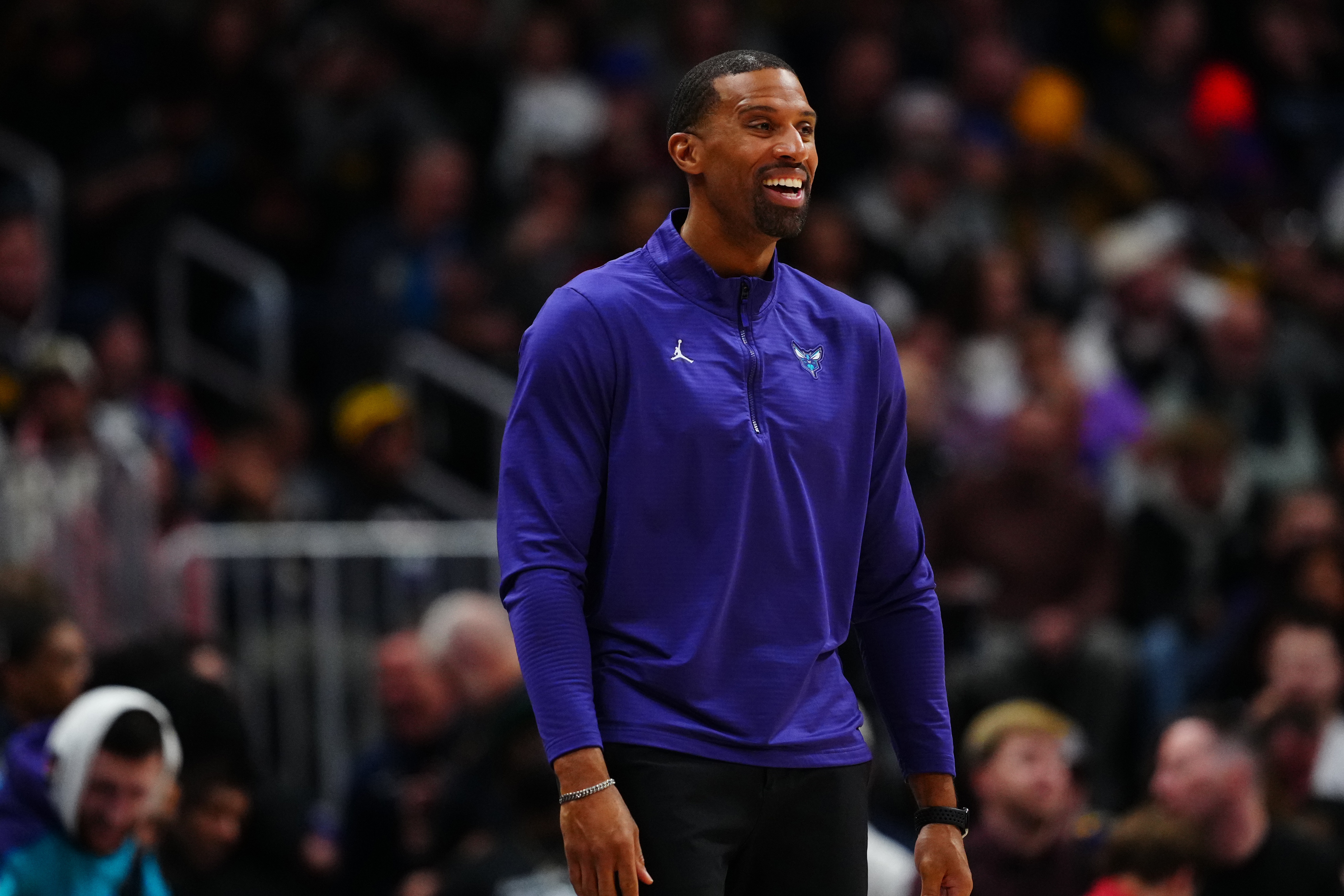 世界杯手机直播客户端-黄蜂主帅：接连将对手得分限制在100分以下 体现了拼劲防守执行力